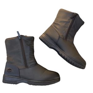 Like NEW TOTES black women's winter boots